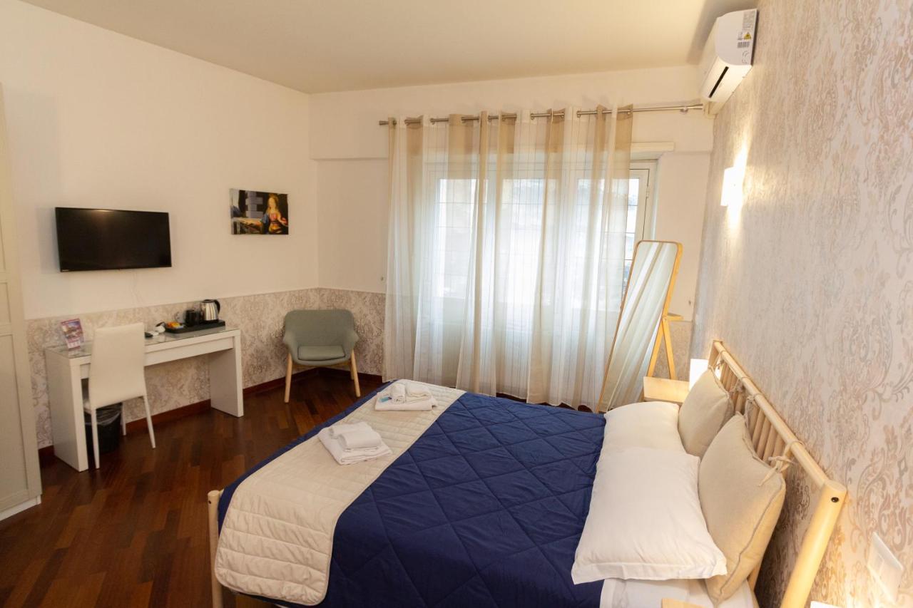 Aurelio Deluxe Rooms Rome Exterior photo