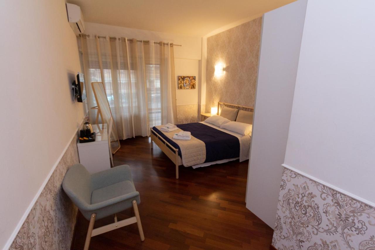 Aurelio Deluxe Rooms Rome Exterior photo