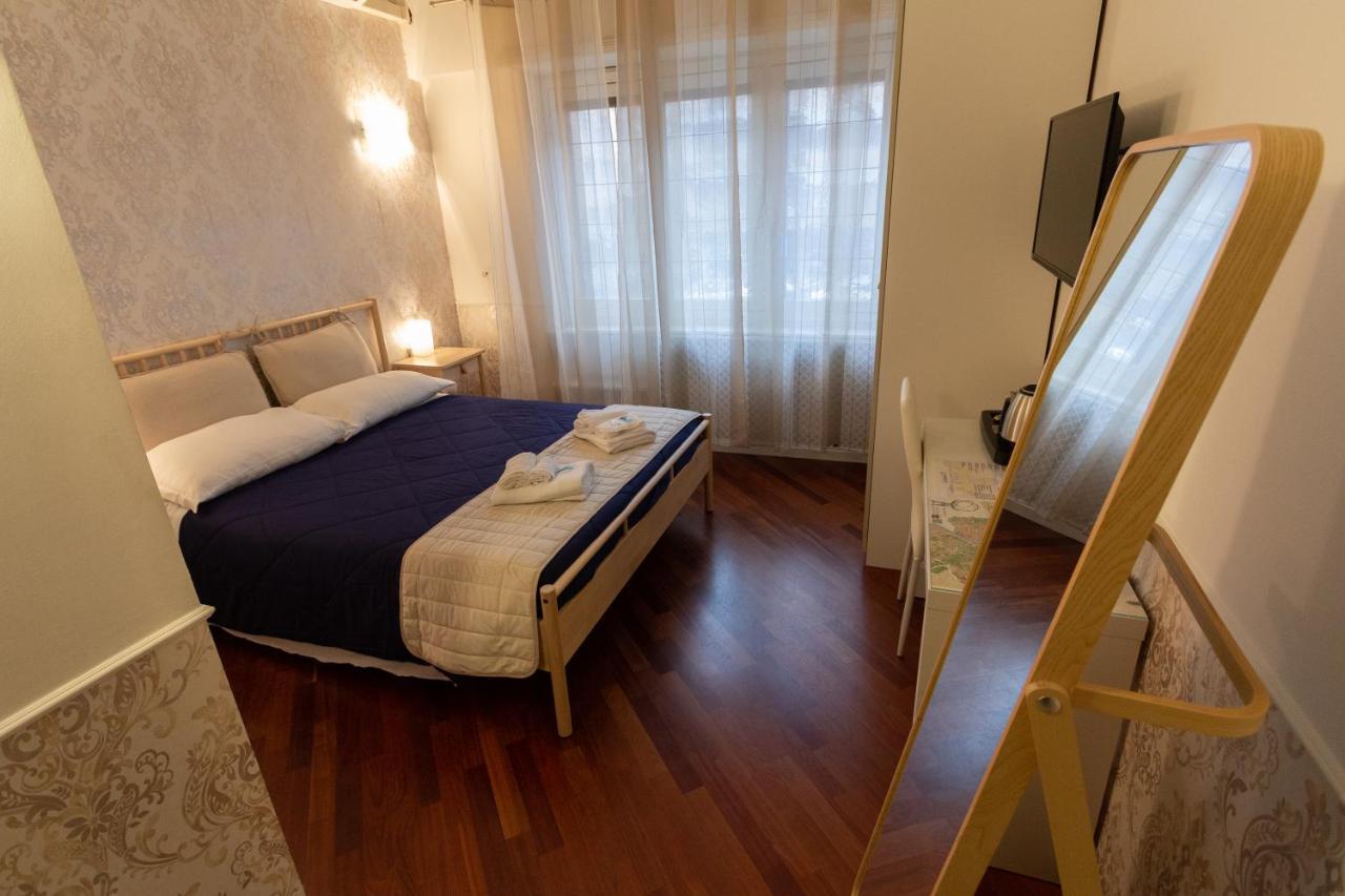 Aurelio Deluxe Rooms Rome Exterior photo